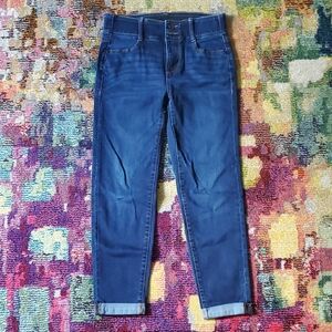 Apt. 9 Women's Deep Blue Cropped Jeans